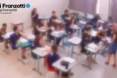 Vídeo: professora diz que negros vão morrer se Flávio for eleito