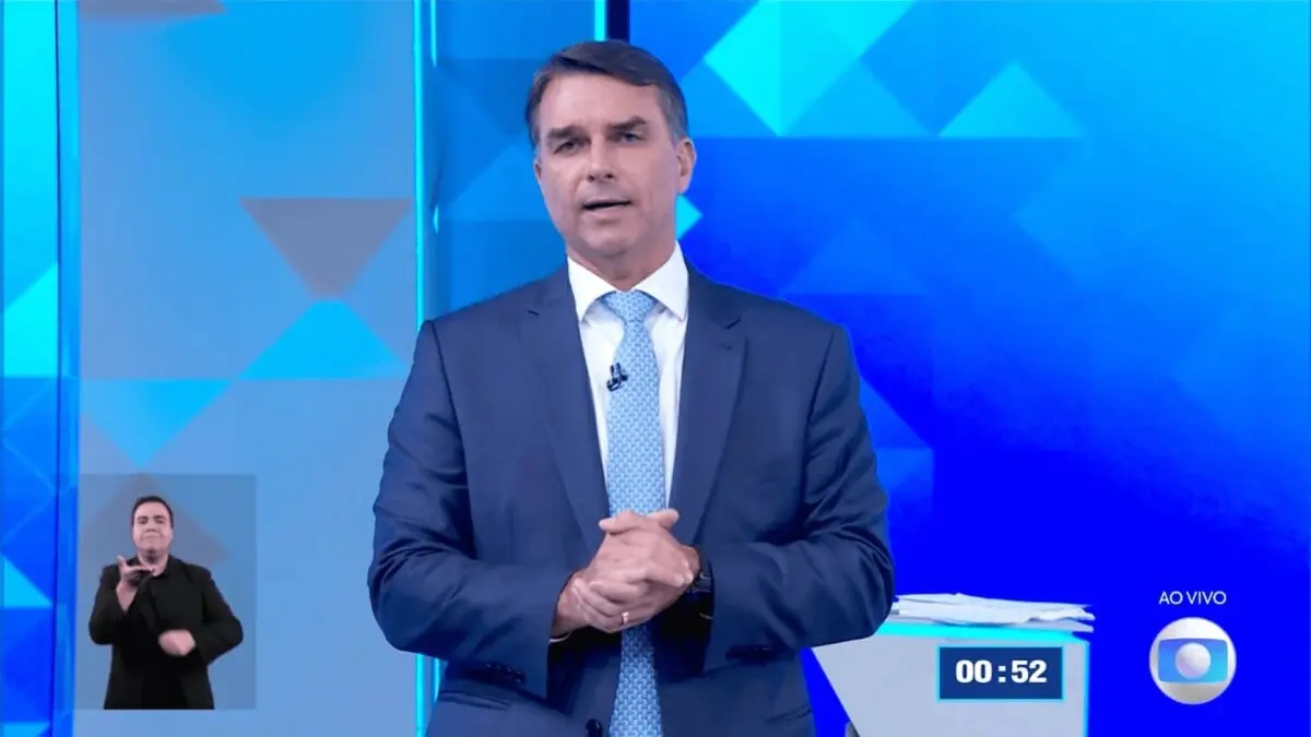 “Você está tomando volta do seu empresário”, diz Flávio a Richarlison